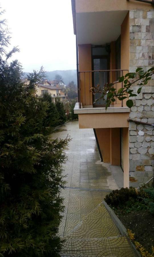 M&M Apartment Velingrad Esterno foto