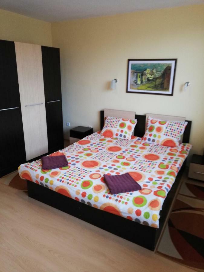 M&M Apartment Velingrad Esterno foto